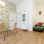 Artwall Residence Budapest By Nw